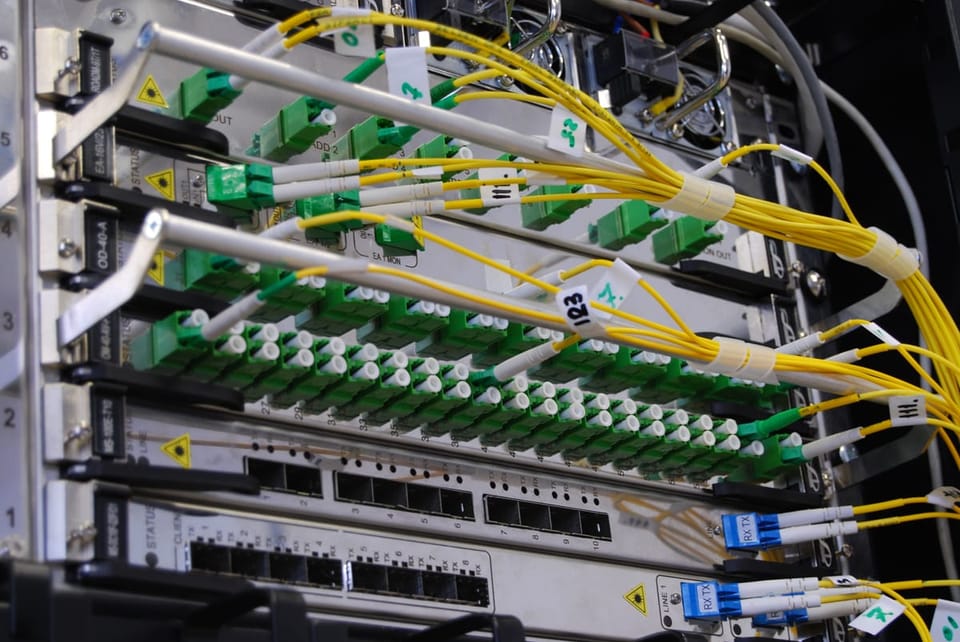 Network latency test URL